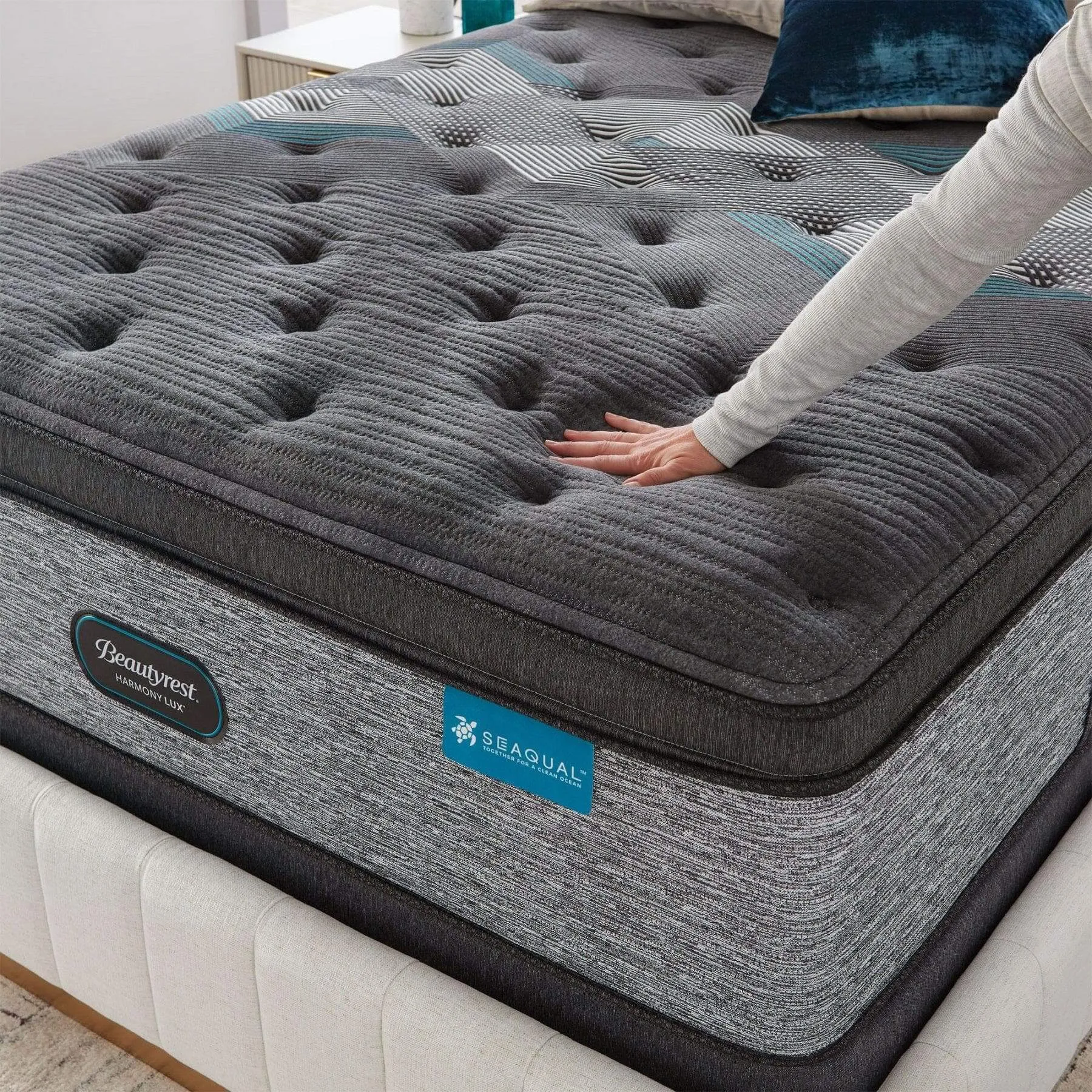 Beautyrest 17.5" Harmony Lux Diamond Series Plush Pillow Top Mattress