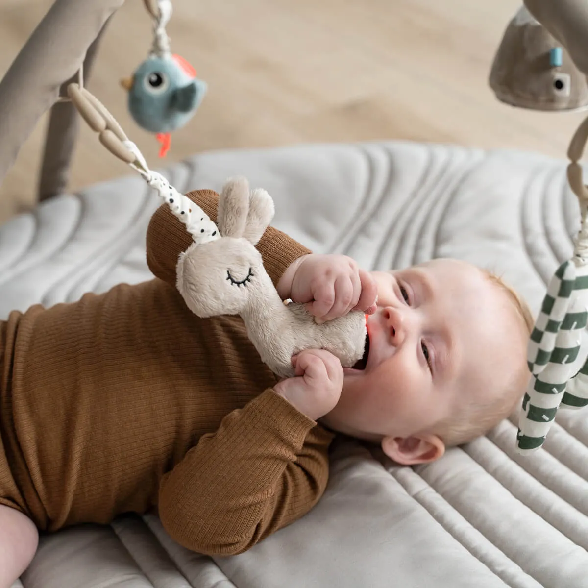 Done by Deer Activity Play Mat – Sand