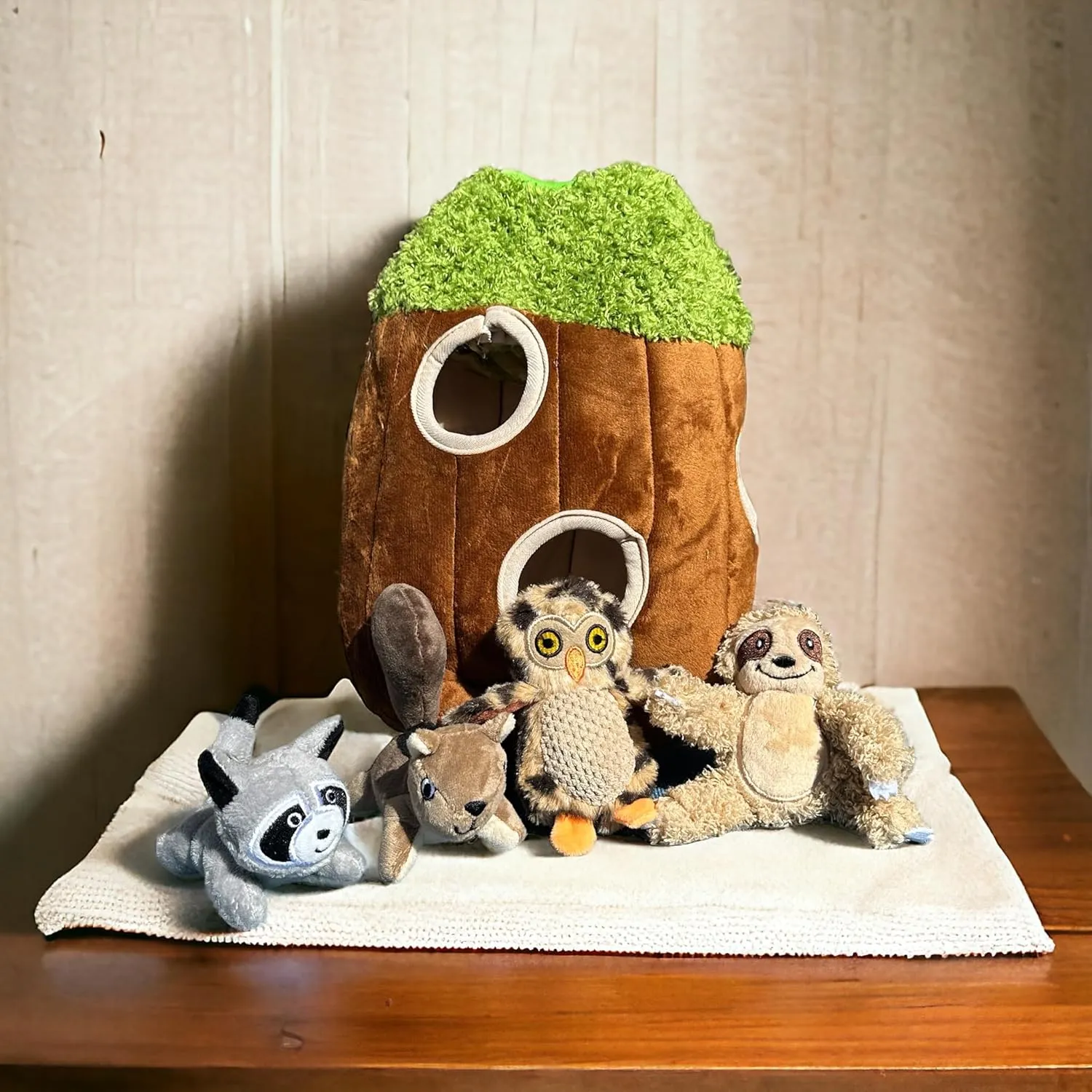 Hide and Seek Dog Toy, Interactive Plush Burrow Toy with Squeaker for Puppies, Woodland Animals Inside Trunk, Mental Stimulation, Medium Size, Brown (Raccoon, Squirrel, Sloth, Owl)