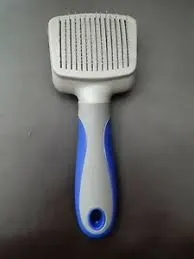 The Boots & Barkley Self-Cleaning Slicker Brush