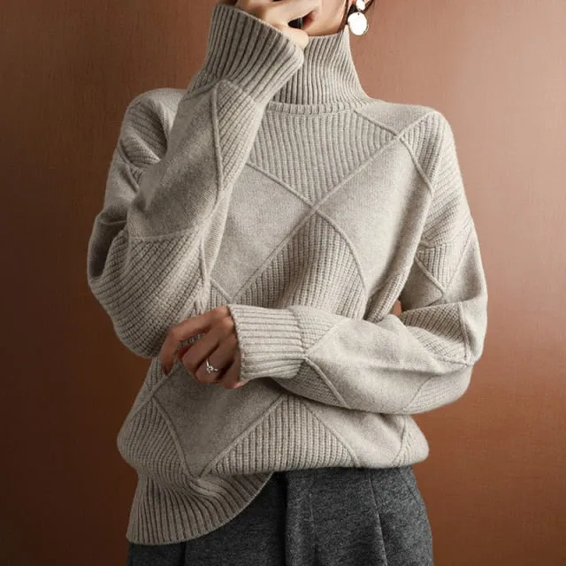 Women’s Cashmere Turtleneck Sweater